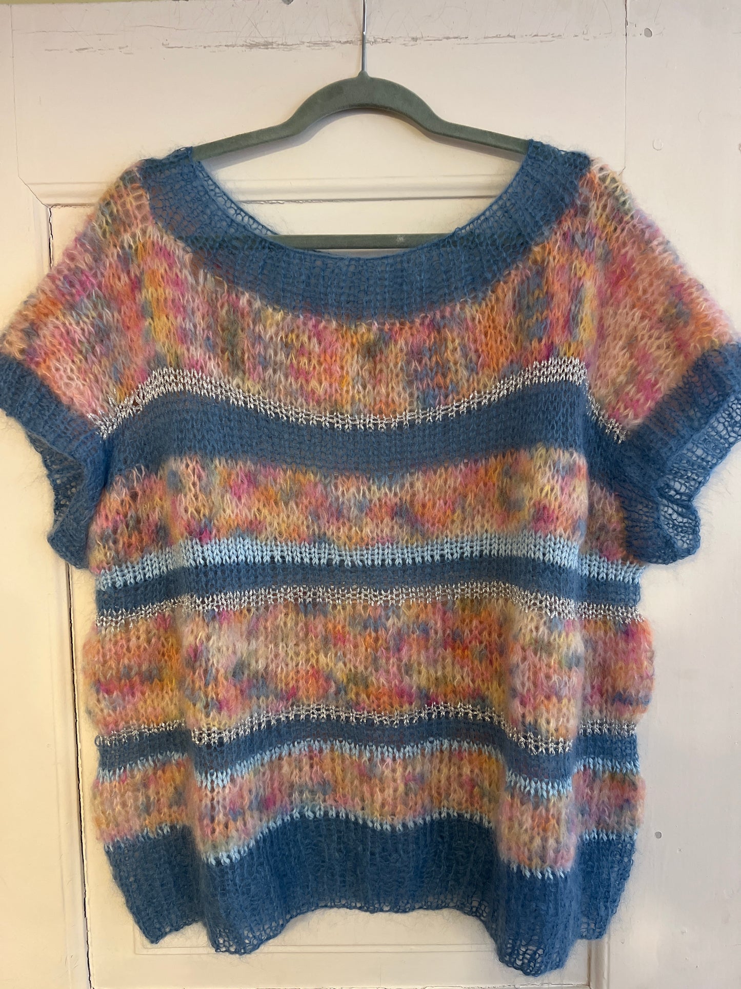 Håndstrikket sweater