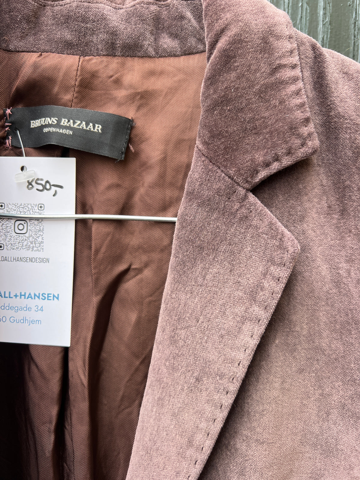 Upcycled blazer / jakker mm med serigrafi