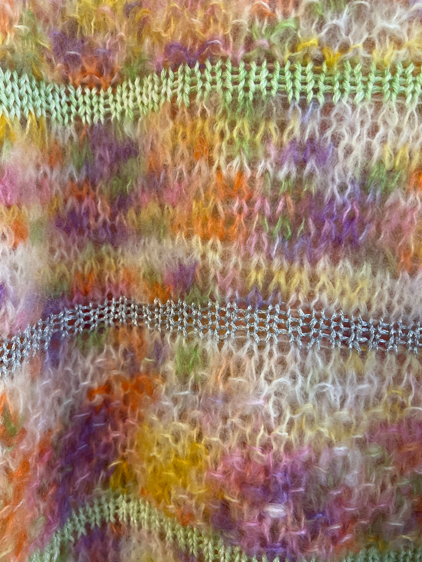 Håndstrikket sweater