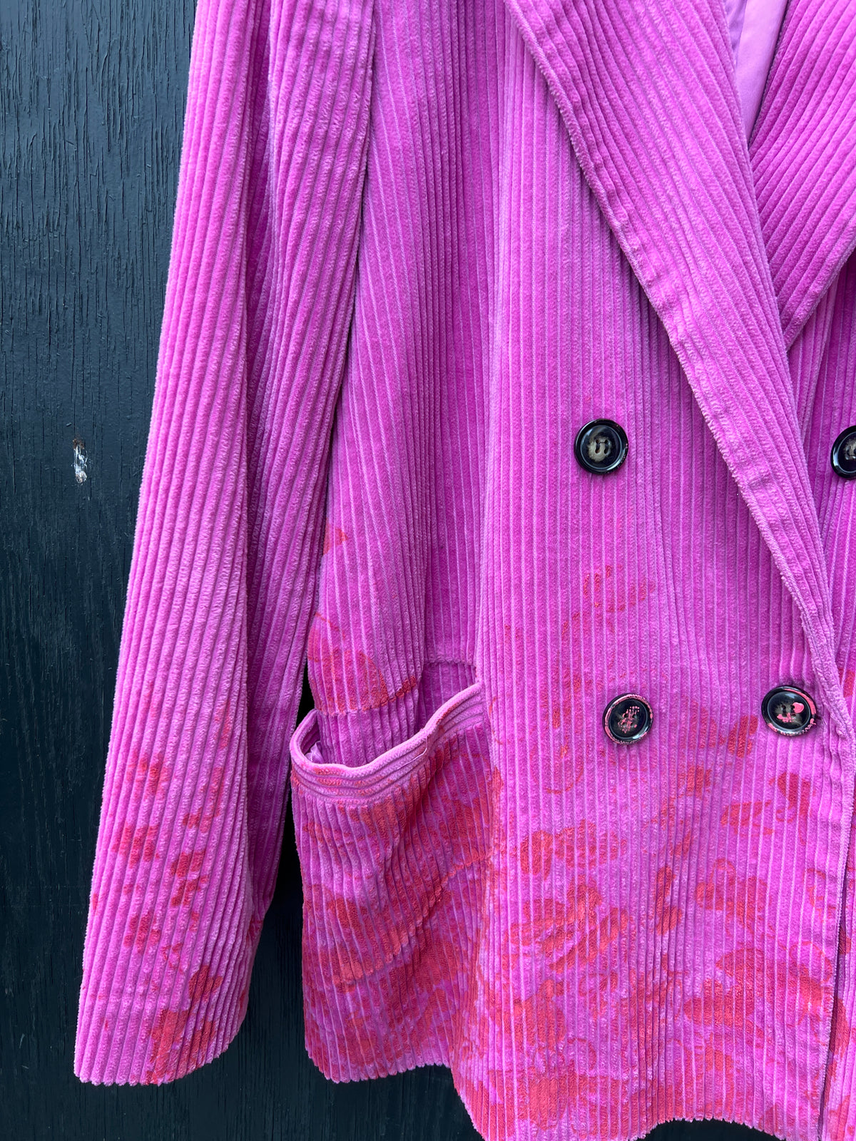 En blazer med historie – forvandlet til et unikt design af ULDALL+HANSEN.