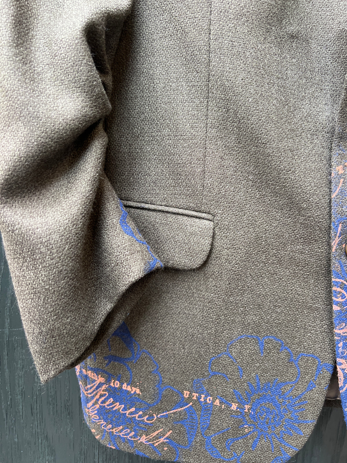 En blazer med historie – forvandlet til et unikt design af ULDALL+HANSEN.