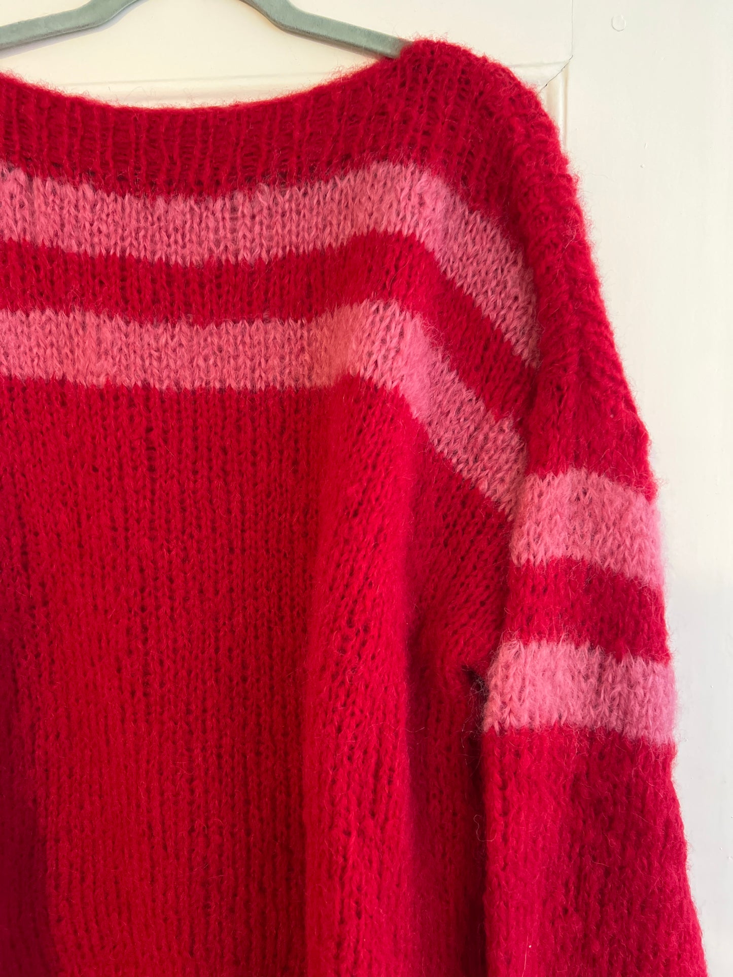 Håndstrikket sweater