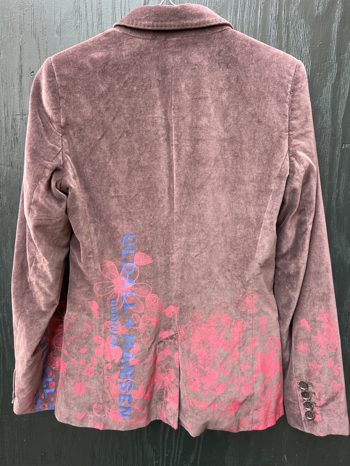 Upcycled blazer / jakker mm med serigrafi