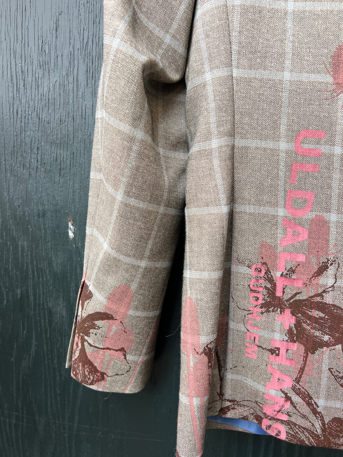 Upcycled blazer / jakker mm med serigrafi