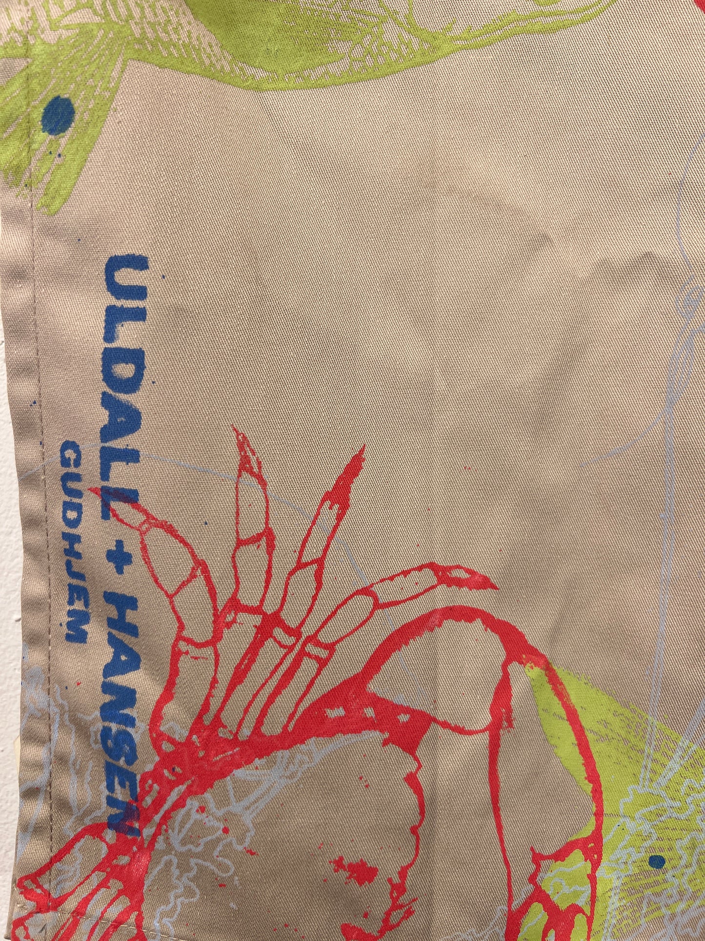 Forklæde med lomme foran