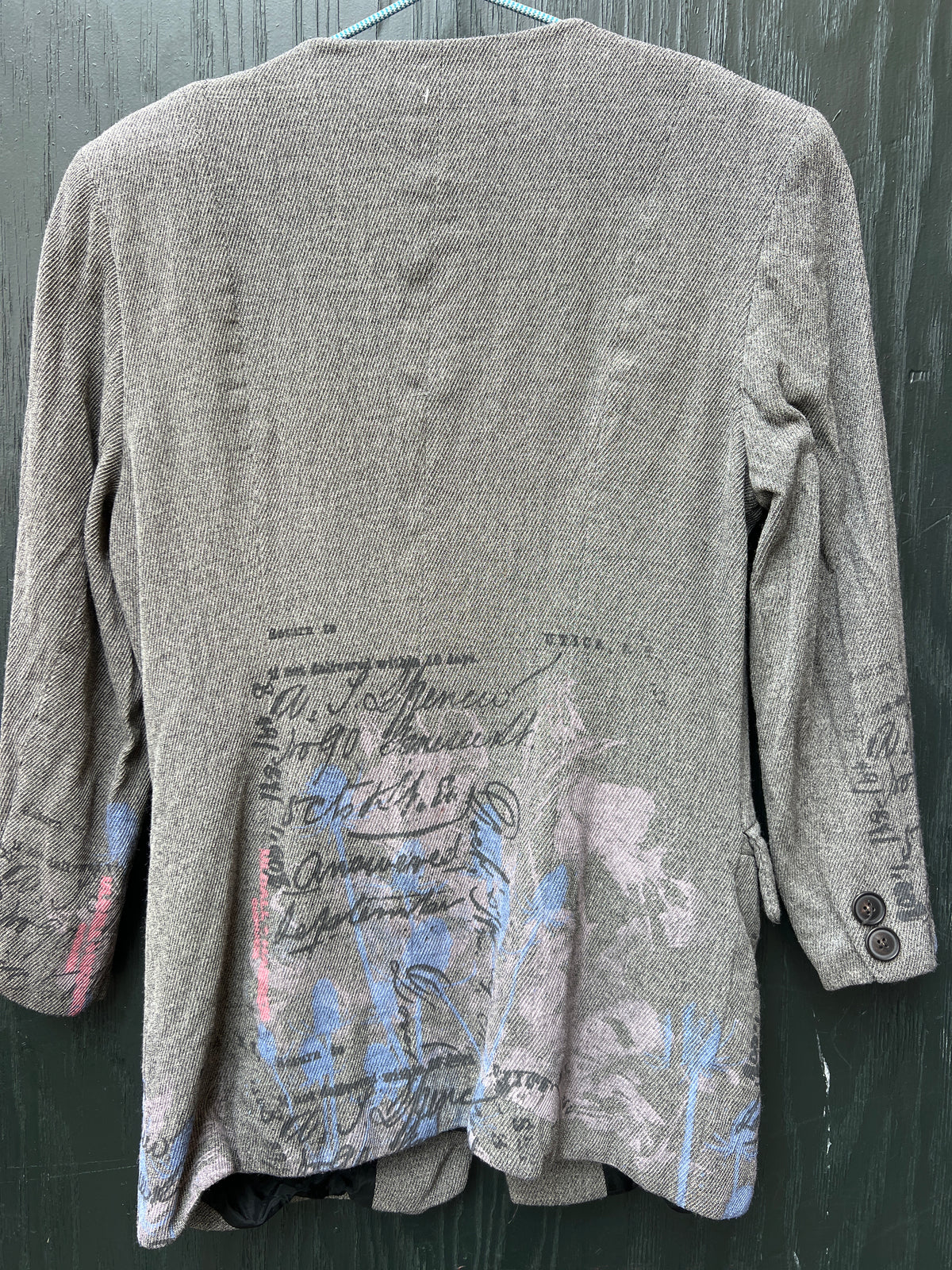 Upcycled blazer / jakker mm med serigrafi