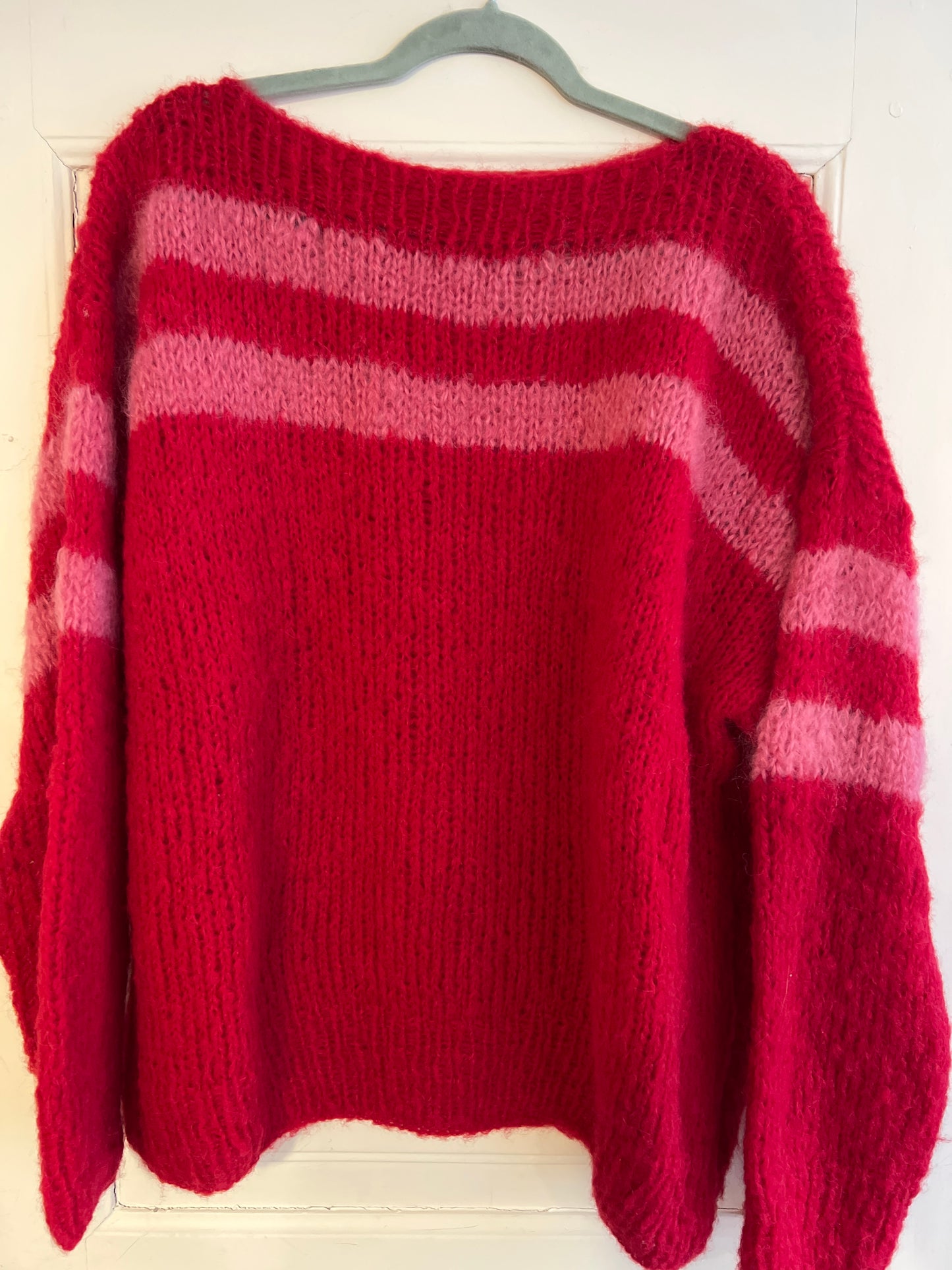 Håndstrikket sweater