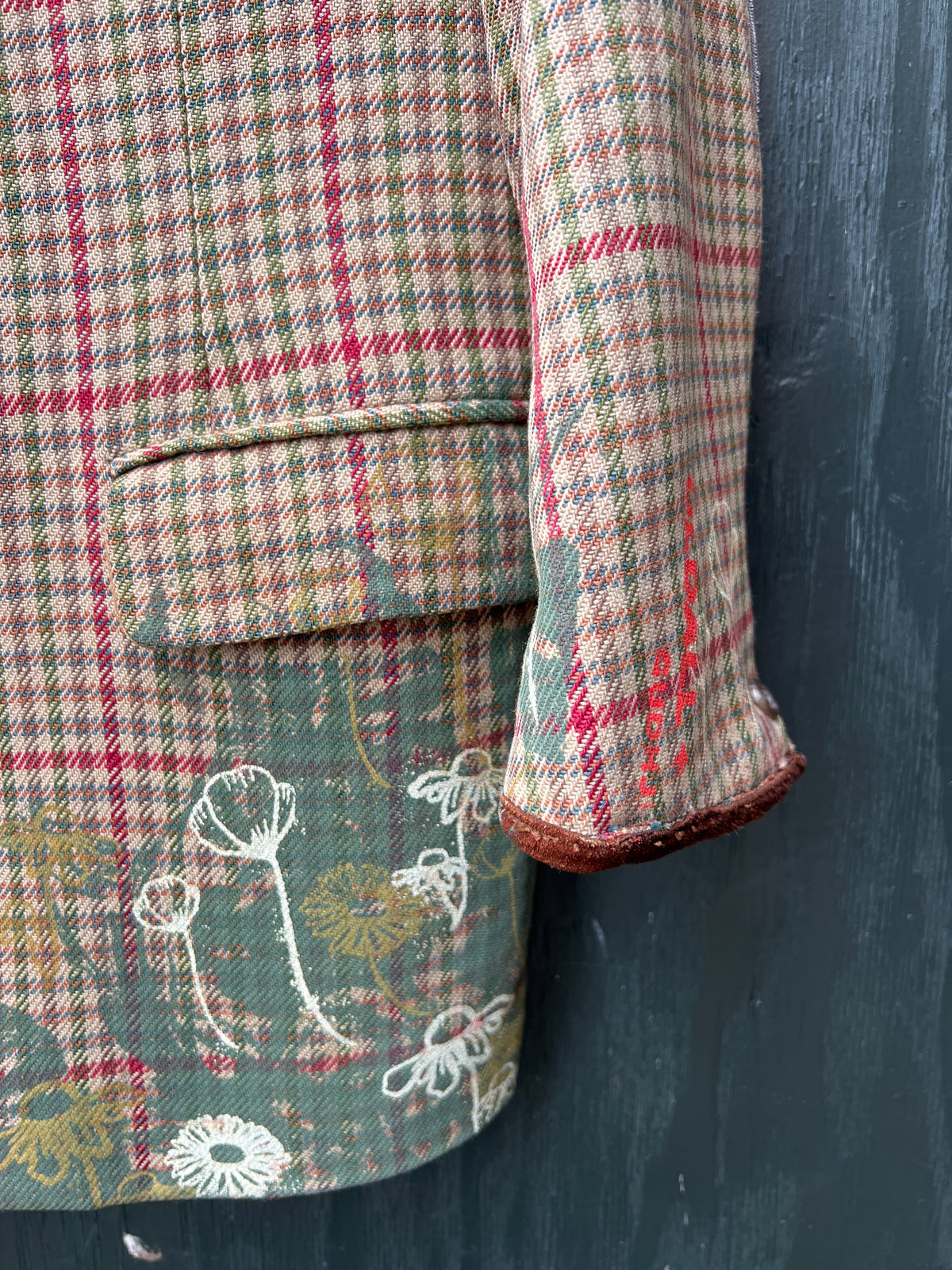 En blazer med historie – forvandlet til et unikt design af ULDALL+HANSEN.