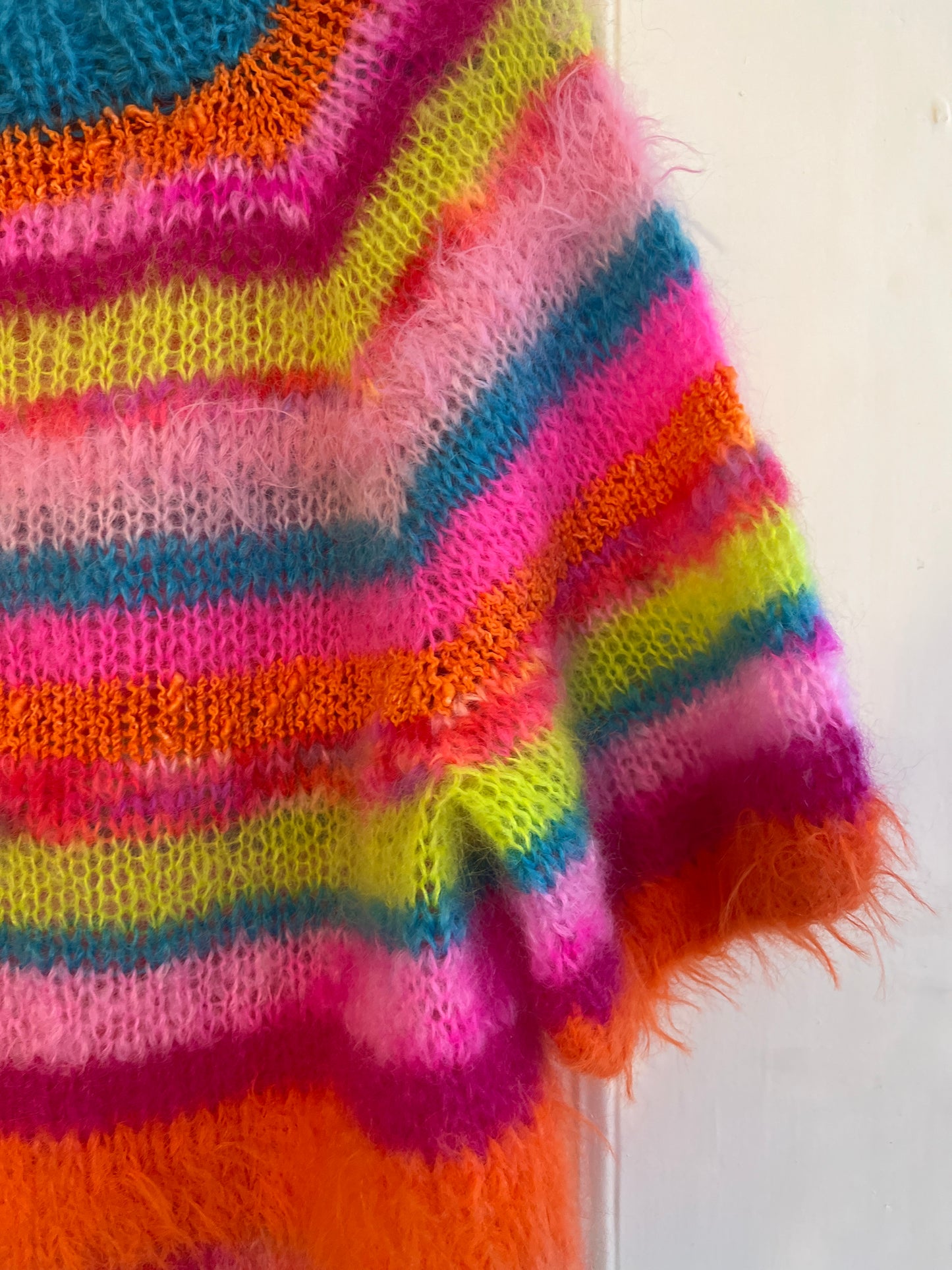 Håndstrikket sweater