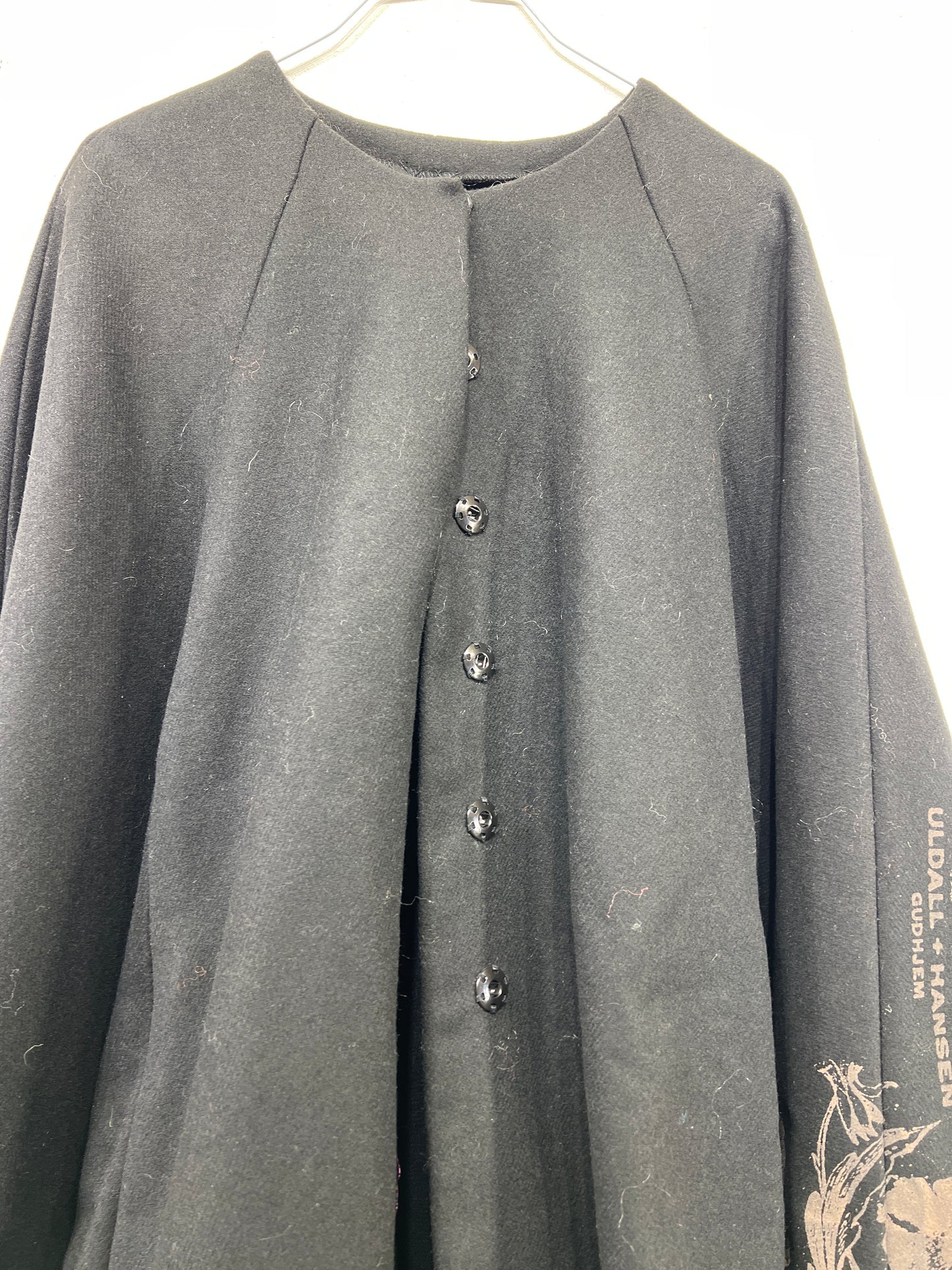 Uld poncho, skræddersyet