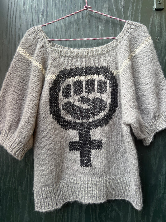 🧶 Strik med kvindetegnet fra ULDALL+HANSEN