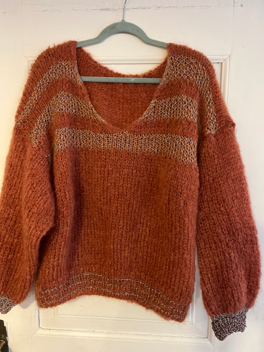 Håndstrikket sweater