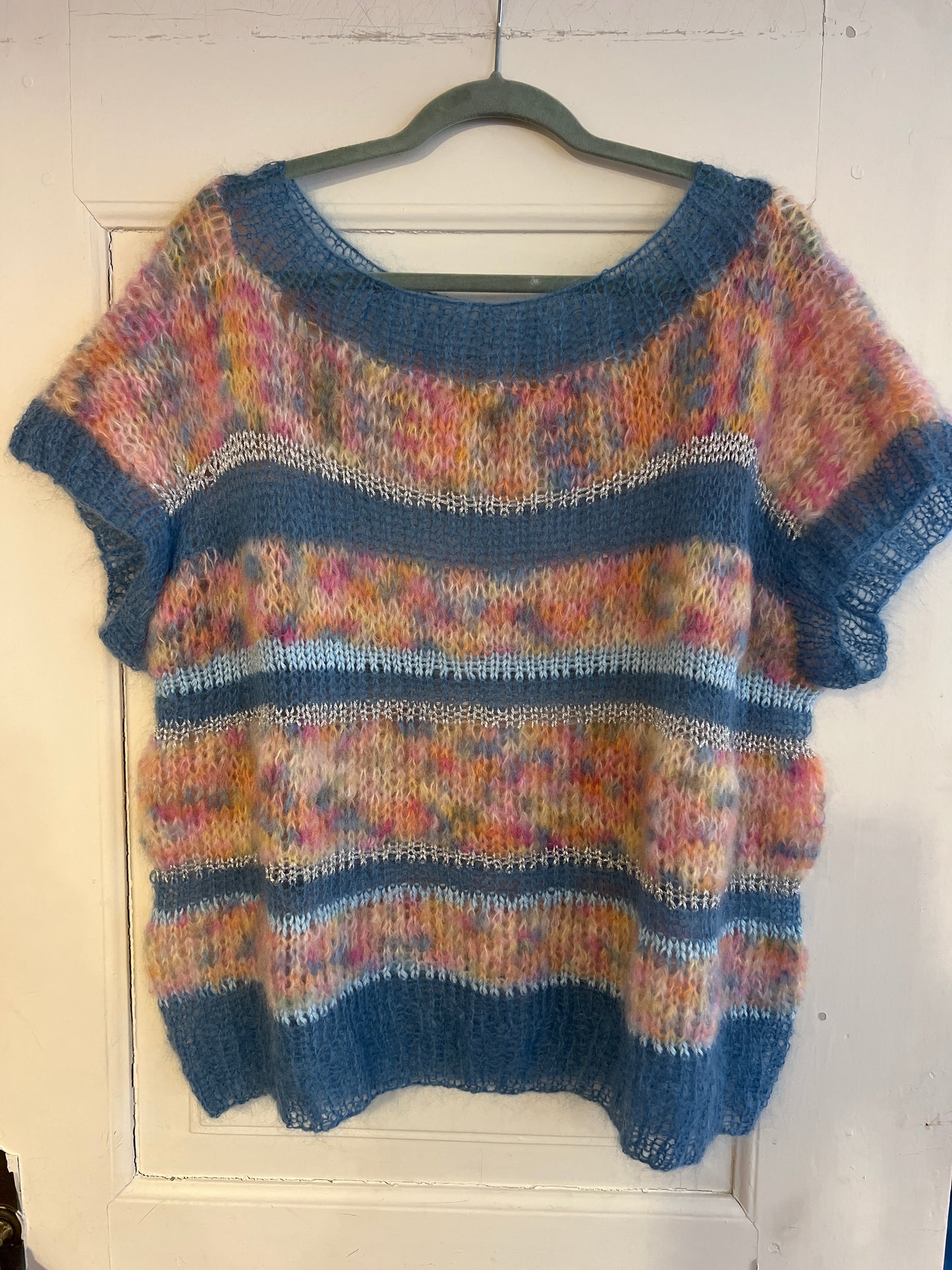 Håndstrikket sweater