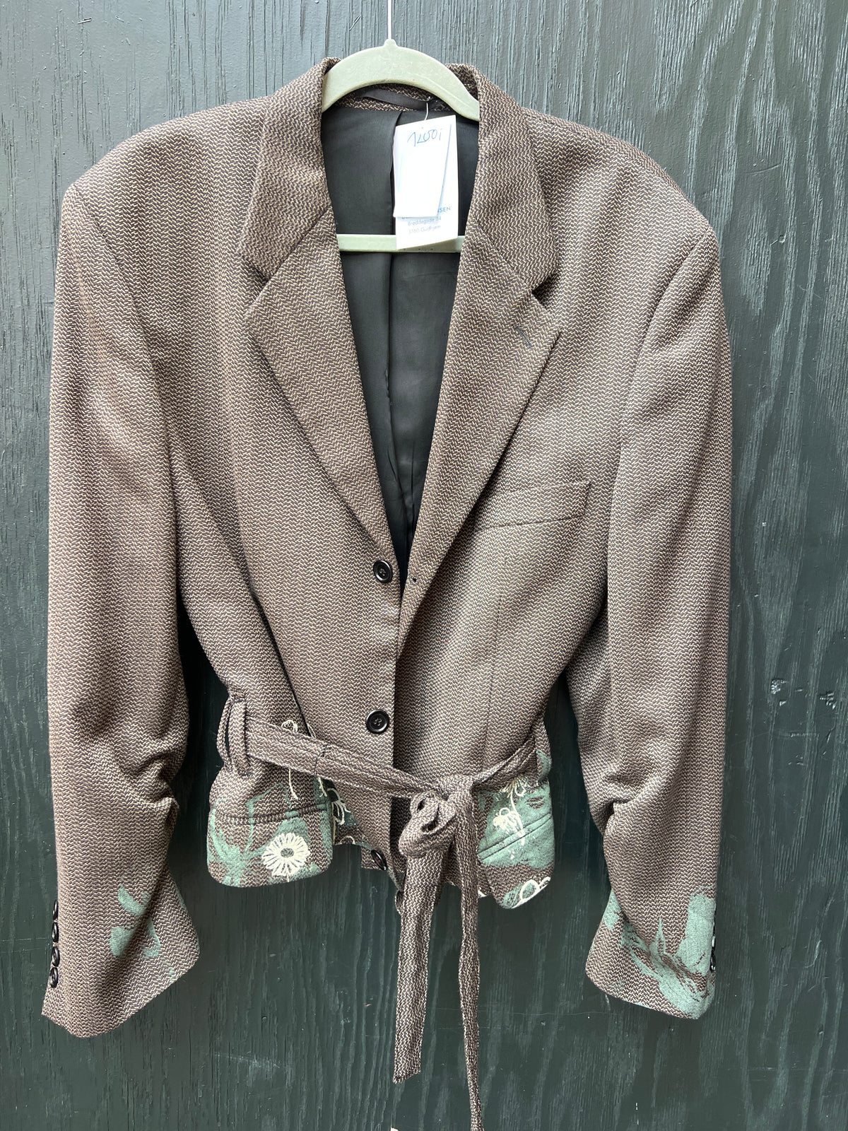 Upcycled blazer / jakker mm med serigrafi