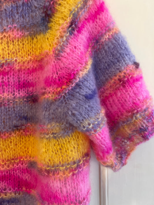 Håndstrikket sweater