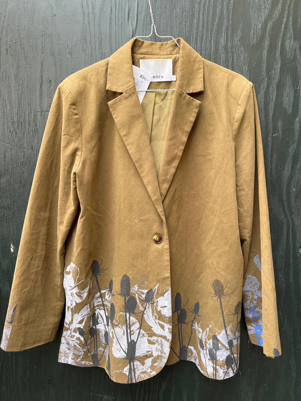 En blazer med historie – forvandlet til et unikt design af ULDALL+HANSEN.