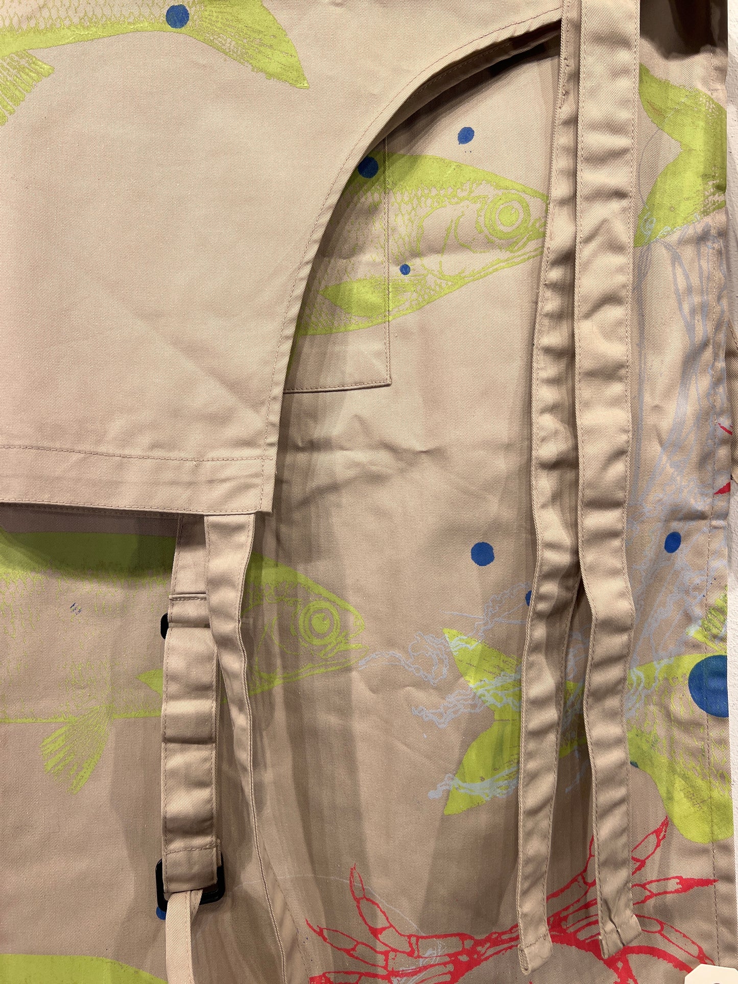 Forklæde med lomme foran