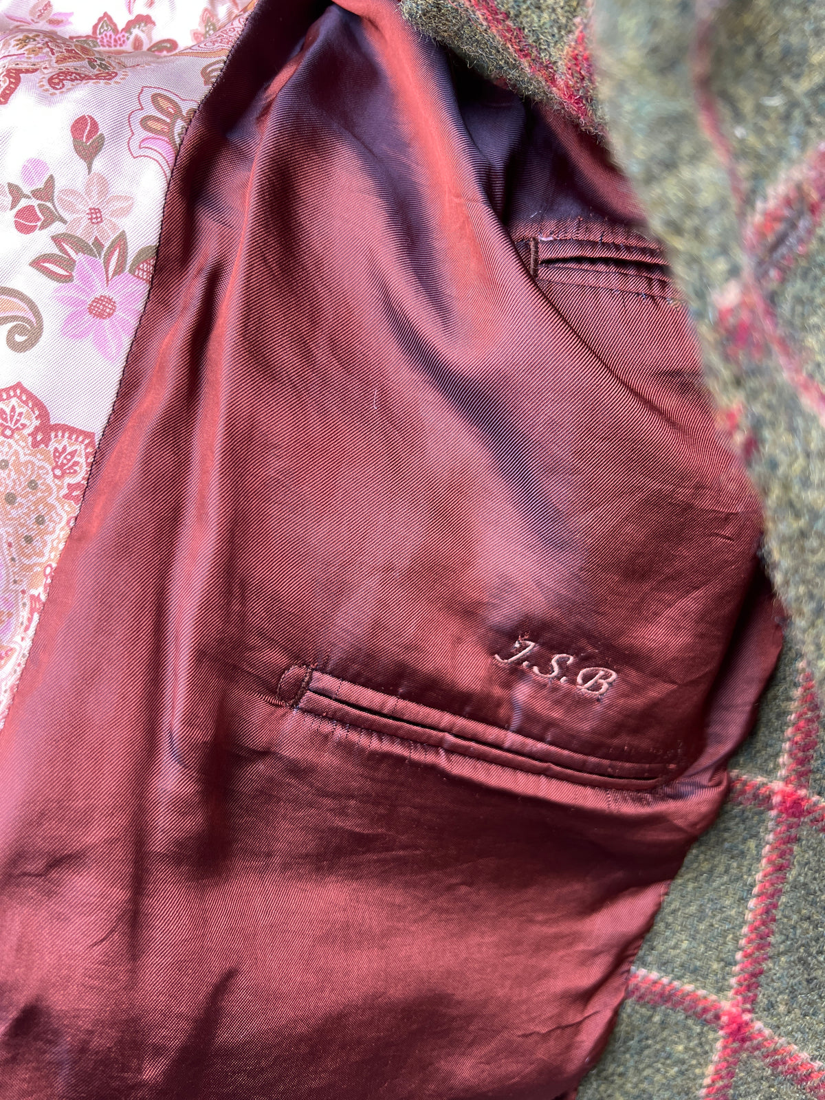 Upcycled blazer / jakker mm med serigrafi