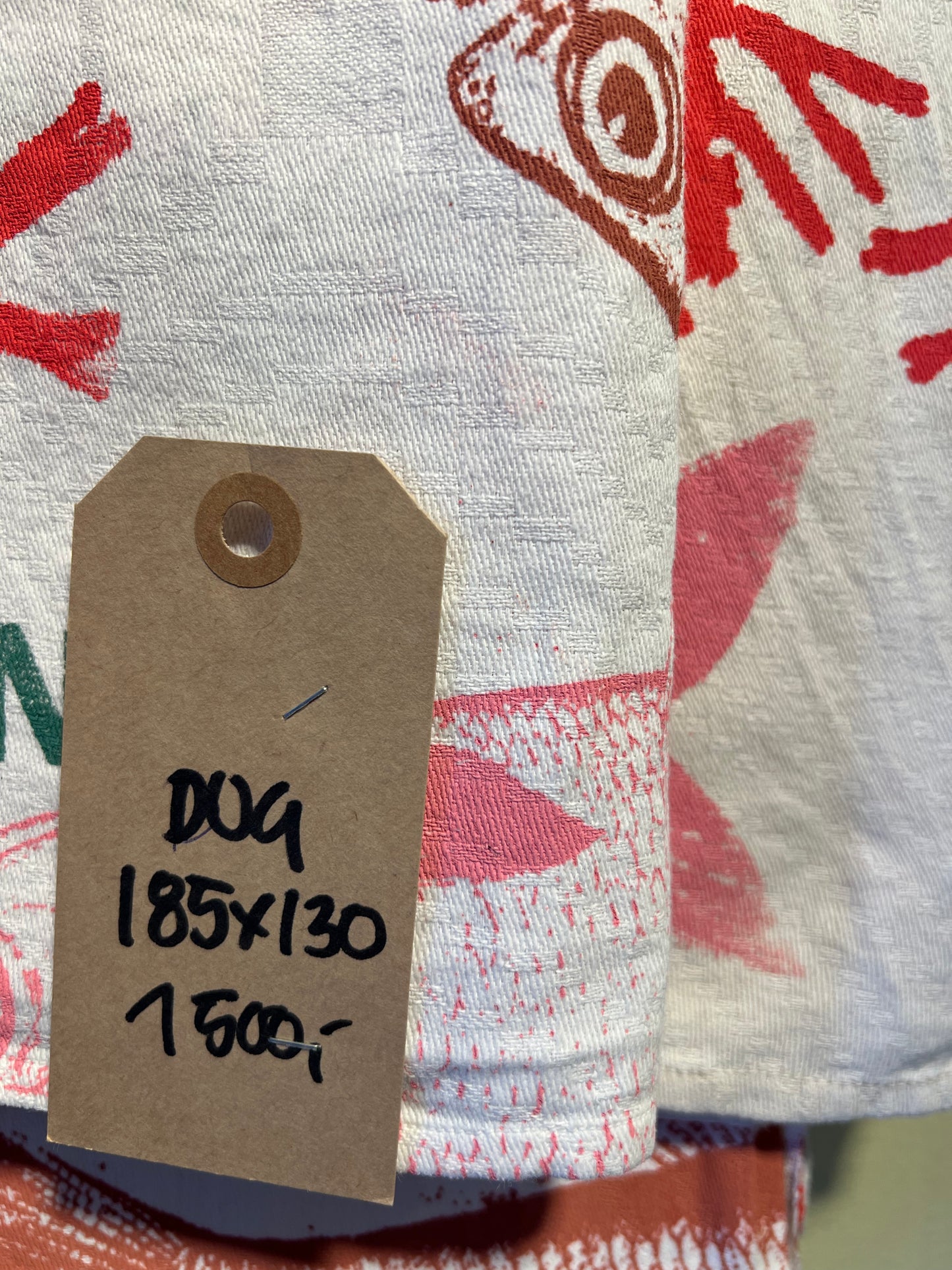 Duge, med rødt hav miljø